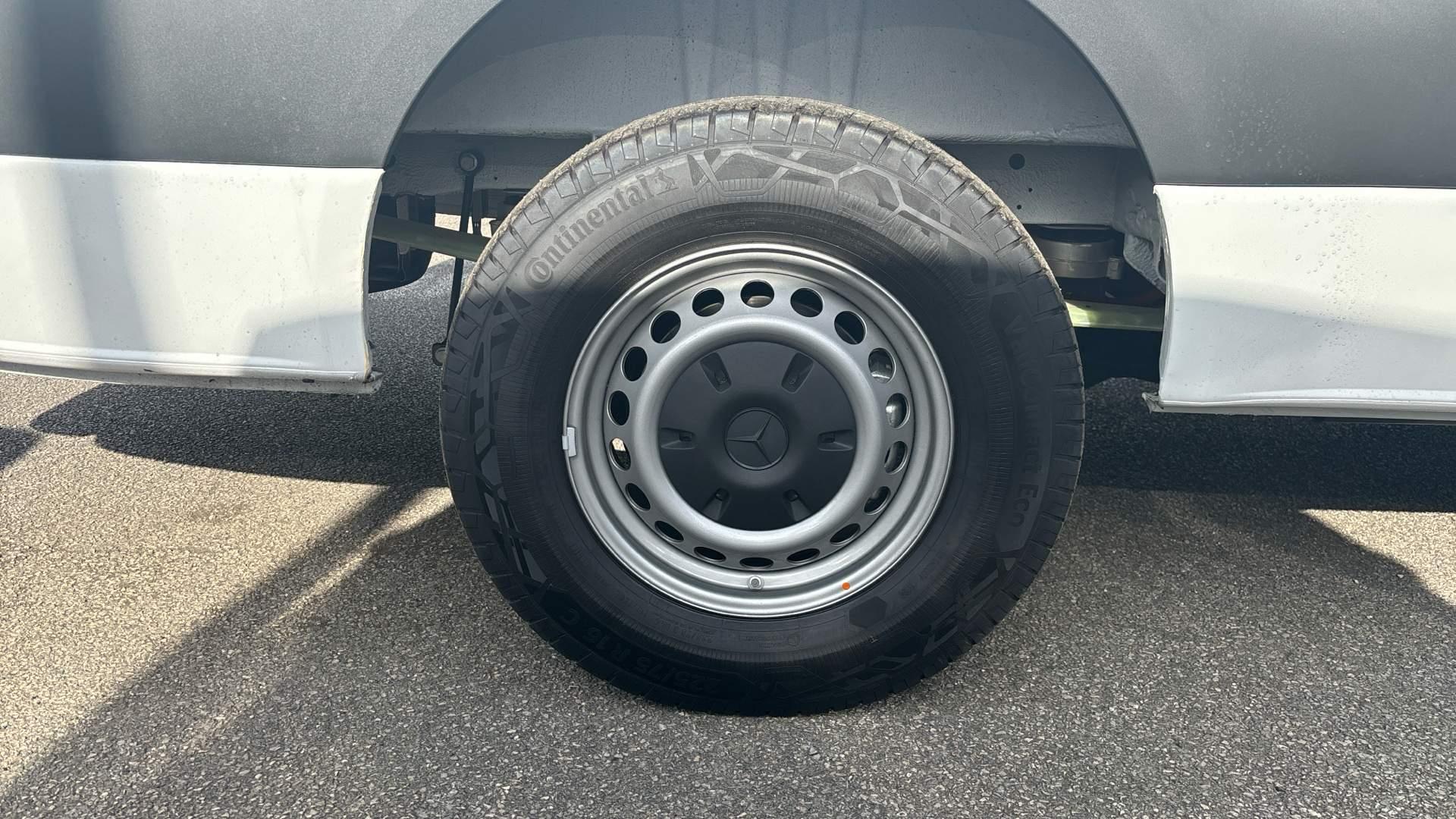 Mercedes-Benz eSprinter